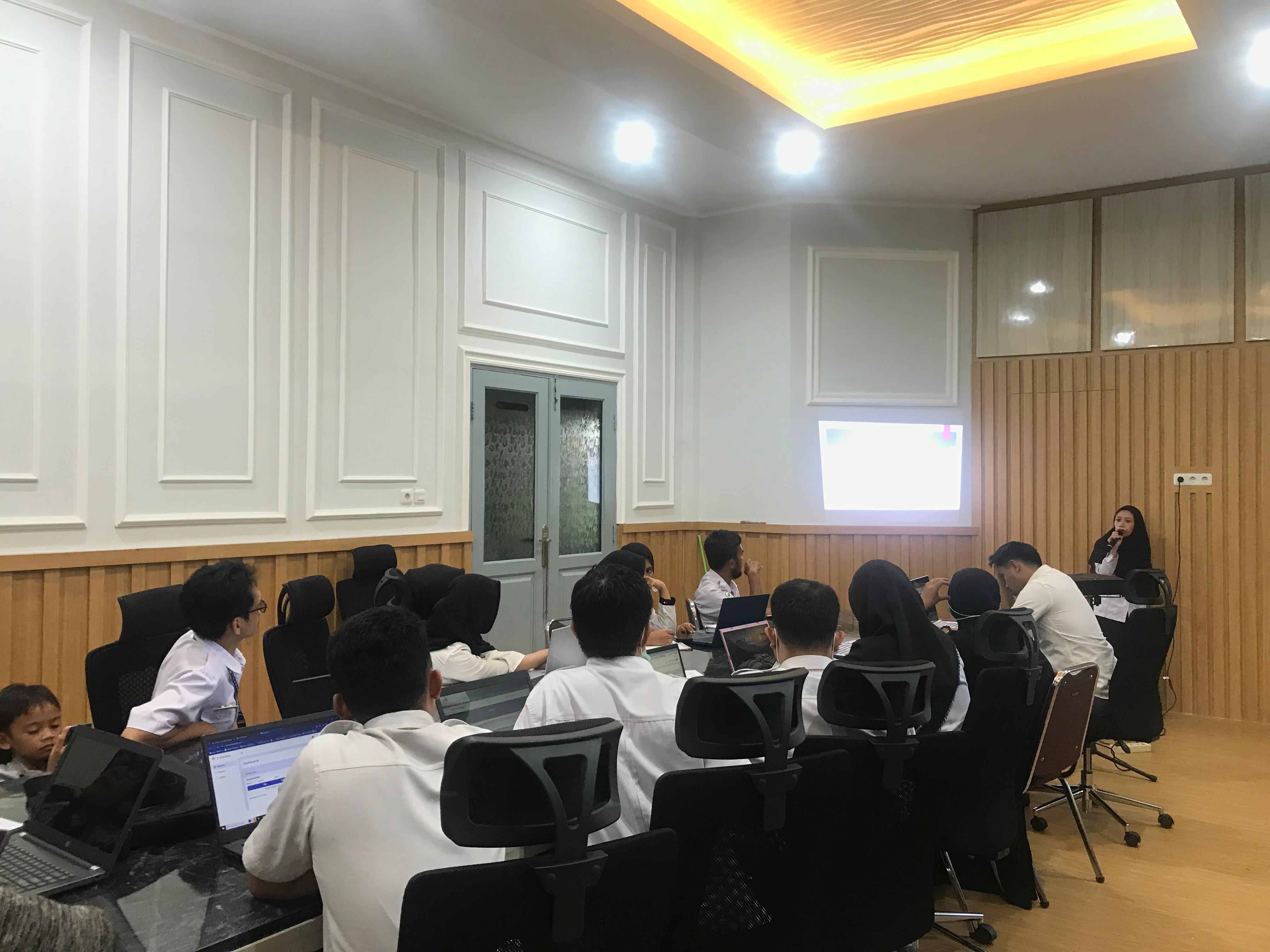 Sosialisasi draft perbup dan teknis penggunaan aplikasi kinerja 2